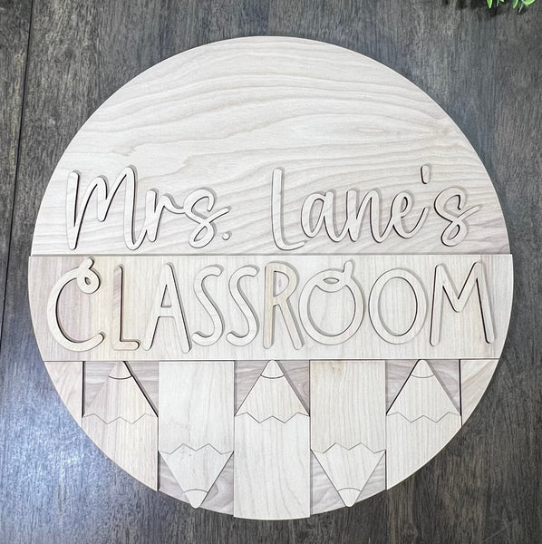 Personalized Teacher Name Door Hanger Round DIY Kit